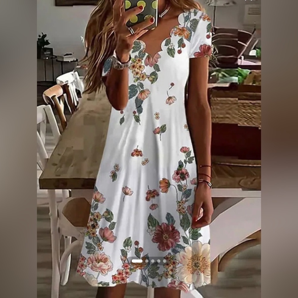 Noracora Brand Floral Dress